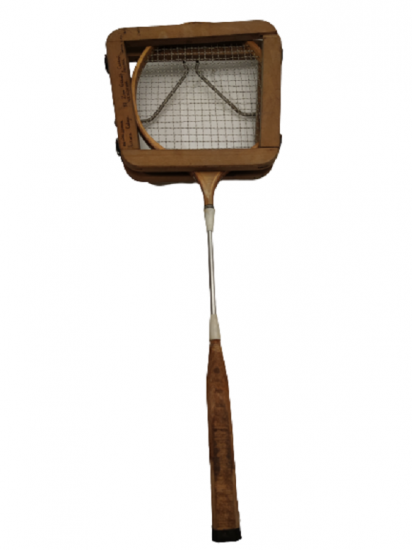 1940 AHŞAP KASNAKLI SUN LIGHT BADMINTON RAKETİ VE DUNLOP KORUYUCUSU