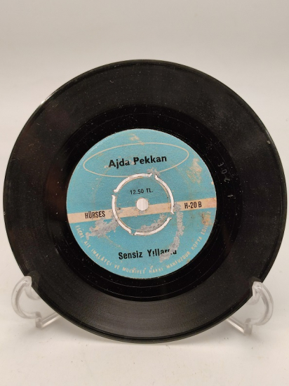AJDA PEKKAN SENSİZ YILLARA-OLMADI GİTTİ 45 LİK PLAK