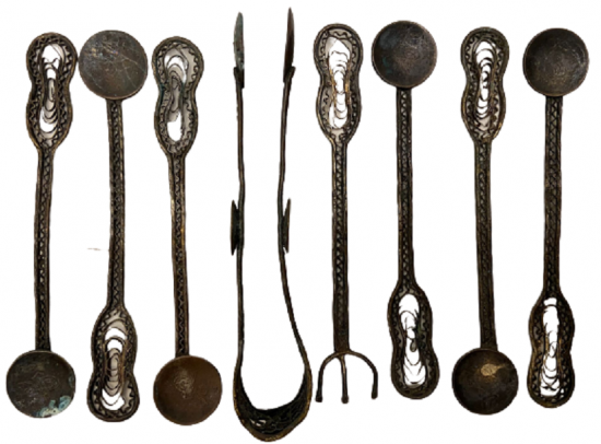 OSMANLI GÜMÜŞ TELKARİ TUĞRALI 8 PARÇA ÇAY SETİ 58.32 GR