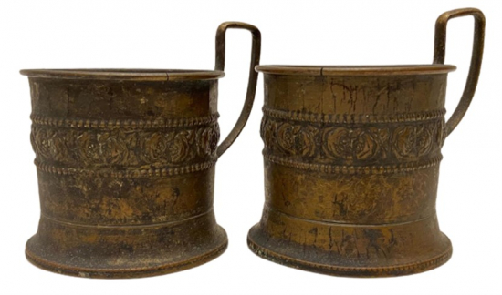 OSMANLI PAZARINA YAPILMIŞ PİRİNC  ÇİFT ÜZERİ KABARTMA İŞLEMELİ BARDAK ZARFI ÜZERİNDE CATLAMALAR VARDIR