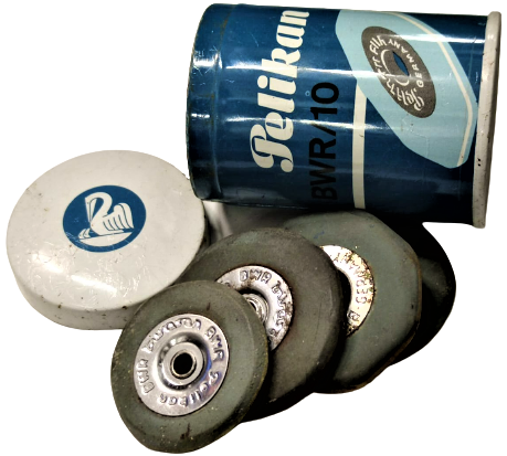 PELİKAN BWR /10 MÜREKKEP TÜKENMEZ DOLMA KALEM SİLGİ  4 ADET TENEKE KAPAKLI KUTU 