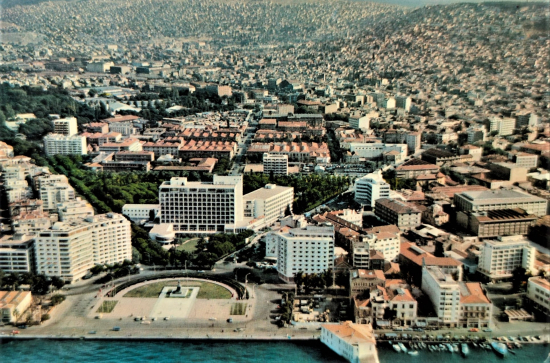 1970 İZMİR RENKLİ OFSET BASKI ARKASI YAZILI KARTPOSTAL POSTADAN GECMİŞ MOLAY COLOR  KARTPOSTALLARI 15X10 CM