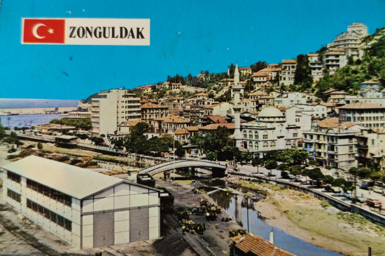 1970 ZONGULDAK  KARTPOSTAL RENKLİ OFSET BASKI ARKASI YAZILI POSTADAN GECMİŞ  