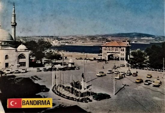 1970 BANDIRMA KARTPOSTAL RENKLİ OFSET BASKI ARKASI YAZILI 