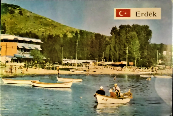 1970 İSTANBUL İNCİLERİNDEN HEYBELİADA KARTPOSTAL RENKLİ OFSET BASKI