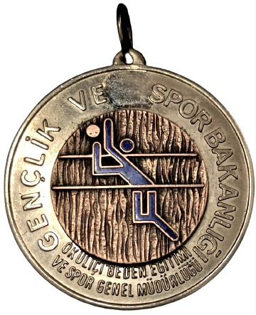 MADALYA GENCLİK VE SPOR BAKANLIGI OKUL İCİ BEDEN EGİTİMİ VE SPOR GENEL MUDURLUGU VELEYBOL MADALYASI PİRİNC BRONZ VE SICAK MİNE
