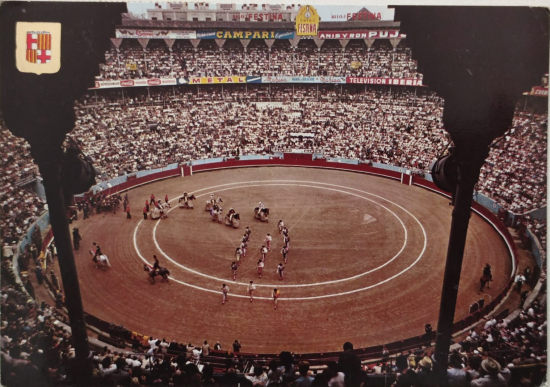 1960 1970 BARCELONA  PLAZA DE TOROS RUEDO RENKLİ BASKI KARTPOSTAL ARKASI YAZILI POSTADAN GECMİŞ