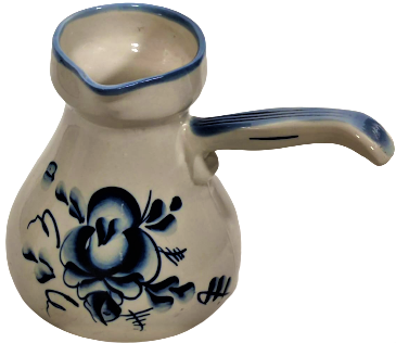 KAHVE İÇİMİNDE KULLANILAN KULPLU CEZVE PORSELEN  ÜZERİ EL BOYAMA SANATCI İMZALI 