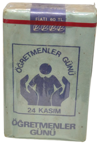 24 KASIM ÖGRETMENLER GÜNÜ TURK ÖGÜN CALIŞ GÜVEN K. ATATURK ETİKETLİ FİYATI 60 TL 20 FİLTRELİ SIGARA PAKEDİ ACILMAMIŞ MAVİ PAKET