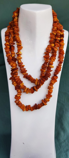 DOGAL KEHRIBAR AMBER SIRALI DİZİLMİŞ TAŞLARDAN İKİ ÜÇ SIRA OLACAK ŞEKİLDE TAKILABİLİR  KOLYE