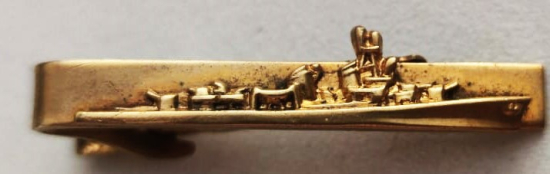 1960 T.C YAVUZ DENİZ ALTI TUM DETAYLARIYLA YAPILMIŞ GORSELİ ALTIN KAPLAMA PİRİNC MANDALLI KRAVAT İGNESİ