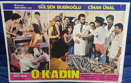 O KADIN FİLMİNİN LOBI TANITIM KARTI BASROLLERDE  GULSEN BUBİKOGLU CIHAN UNAL  YARDIMCI OYUNCULAR ARSEN GURZAP KEREM YILMAZER 