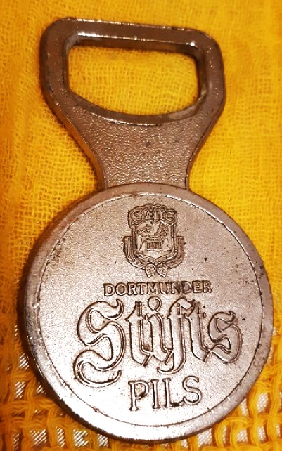 DORTMUND DER STİFTS PILS REKLAMLI ŞİŞE KAPAK METAL AÇACAK 