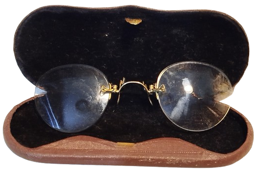 ALTIN MEKANIKLI GOZLUK  BURUNA KISTIRILARAK TAKILAN ARİSTOKRAT GOZLUK