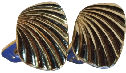 DEGERLİ  METAL UZERİ ALTIN  KAPLAMA UZERİ DAMARLI İSTİRİDYE MOTİFLİ ELİPS FORMDA   KOL DUGMESİ