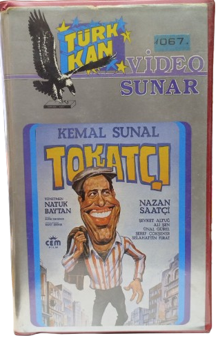 1983 TOKATCI KEMAL SUNAL NAZAN SAATCİ SEVKET ALTUG ALİ SEN UNAL GUREL SEREF COKSEKER SELAHATTİN FIRAT  VHS VİDEO KASET 