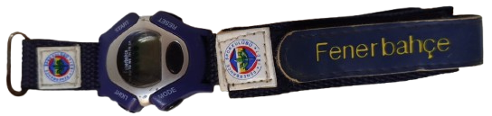  FENERBAHÇE SPOR KULÜBÜ'NÜN LİSANSLI BİR TARAFTAR ÜRÜNÜDÜR.SARI LACIVERT RENKLERDE KOL SAATİ