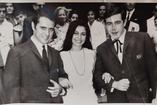 7 EYLÜL 1964 MİLLİ ORKESTRA TULAY GERMAN EROL BUYUKBURC TANJU OKAN BELGRAD DA BİRİNCİLİK KAZANAMIS