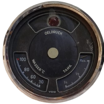 GOSTERGE SAATİ SÜRÜCÜNÜN MOTORUN YAĞ BASINCINI, SU SICAKLIĞINI VE YAKIT SEVİYESİNİ AYNI ANDA GORMESİNİ SAĞLAR.