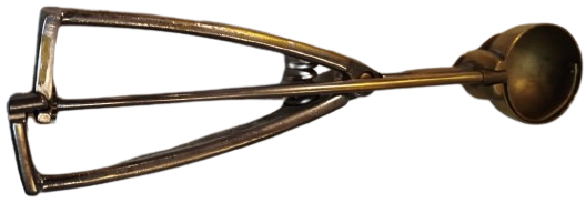 1960 YERLİ DOKUM PİRİNC MALZEDEN DONDURMA KOYMA MEKANİK ACMA KAPAMA EL İLE CALISAN KEPCE