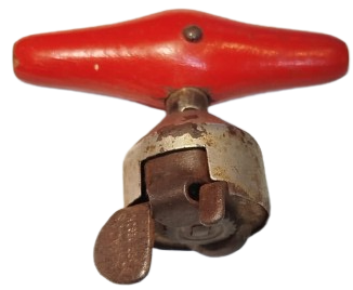  KONSERVE ACACAGI TENEKE KAPAGA BATIRILIP MEKANİK OLARAK EL İLE  CEVRİLİR