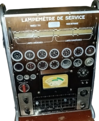 1950 CENTRAD MODEL 751 LAMPEMETRE DE SERVİCE,VAKUM TÜPÜ RADİO TV LAMBA TEST CİHAZI 