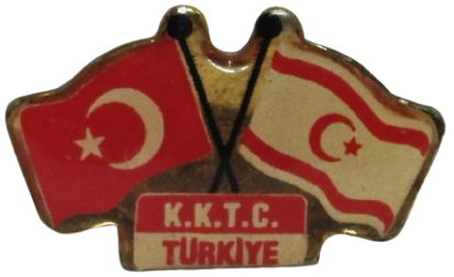 1978 TC TÜRKİYE VE KKTC KIBRIS  İTTİFAK BAYRAĞI YAKA RÖZETİ