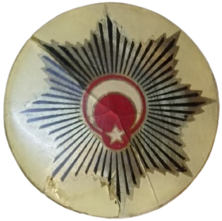 1950 TÜRK POLİS TEŞKİLATI'NA AİT ANTİKA RETRO DÖNEM BİR YAKA ROZETİ