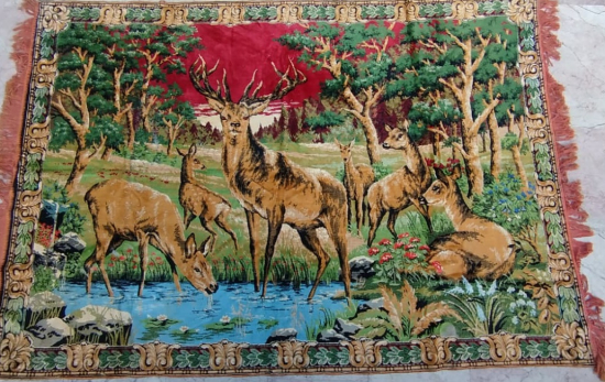 1960 CEYLANLI VE GEYİKLİ ORMANDA DOLASAN SU İCEN  KADİFE FLOS TEZGAZ DOKUMA DUVAR HALISI