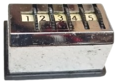 1970 ARABA TORPİDOSU UZERİ  RETRO MEKANİK KİLOMETRE TAKİP NUMARATÖRÜ 5 HANELİ