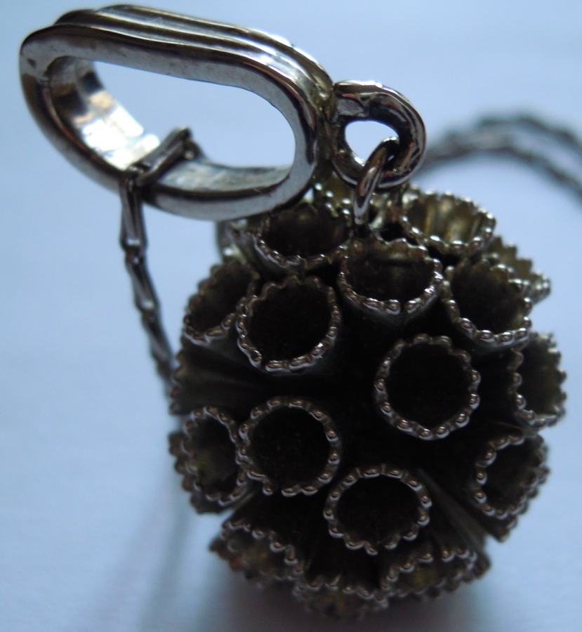  TOPUZ ÖZEL TASARIM ZİNCİRLİ METAL KOLYE 