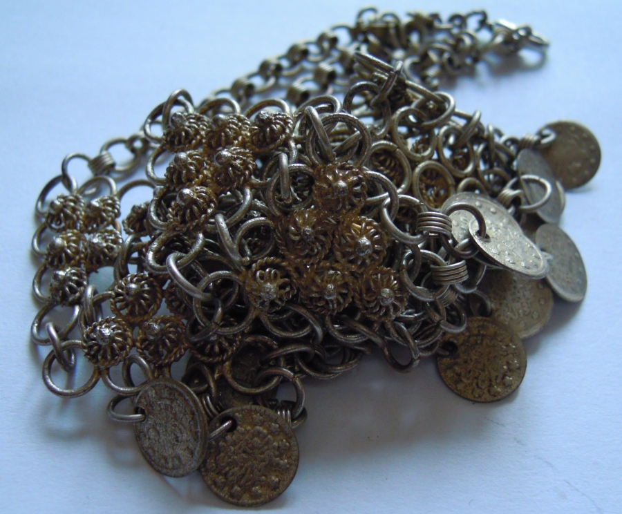 1920  OSMANLI YAPIM GELİN MERASİMDE TAKILAN  KOLYE EL İŞİ DÜŞÜK AYAR GÜMÜŞ 