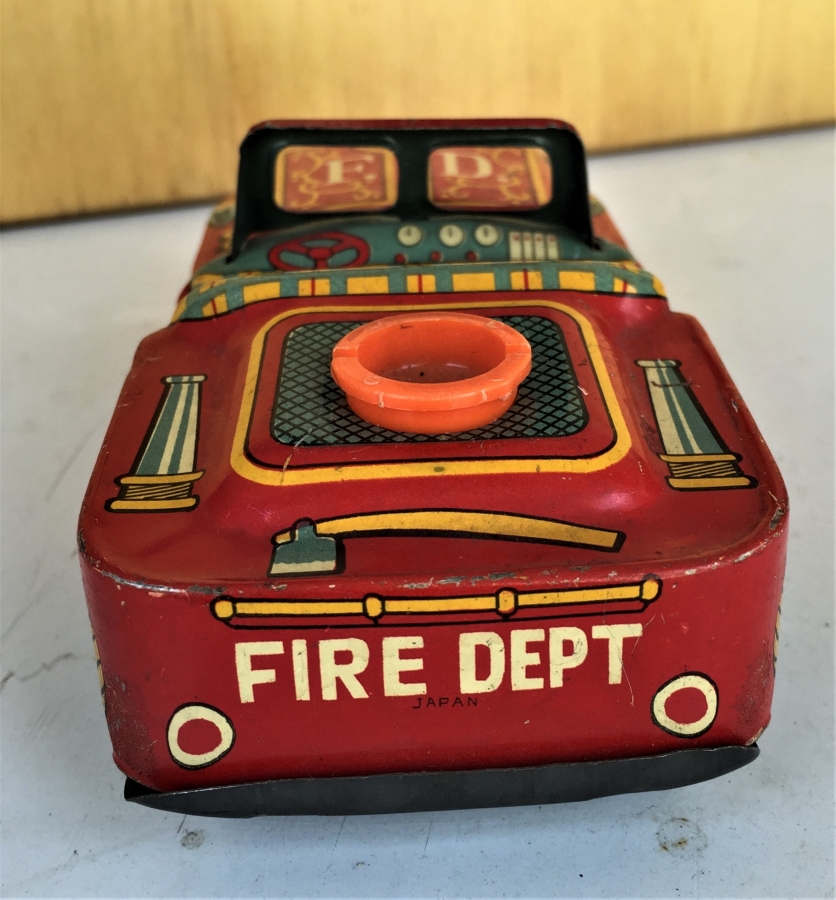 TENEKE OTO KEŞİF İTFAİYE ŞEFİ ARABASI OYUNCAK