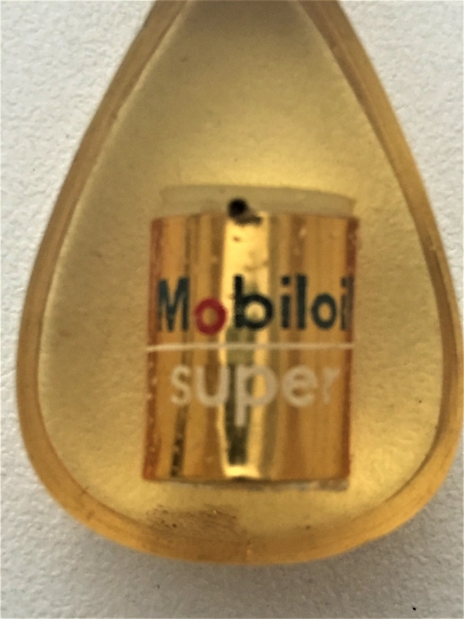 MOBİL OİL SÜPER YAG TENEKESİ POLİ KARBON ANAHTARLIK