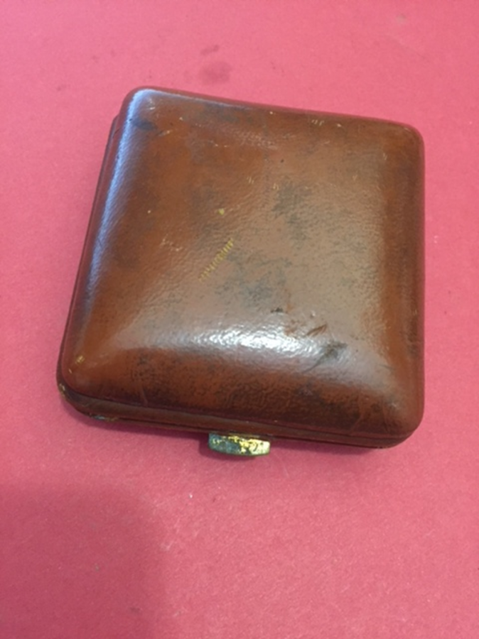 SEYAHAT BAŞ UCU SAATİ DERİ KABINDA 7 TAŞLI ALMAN MALI