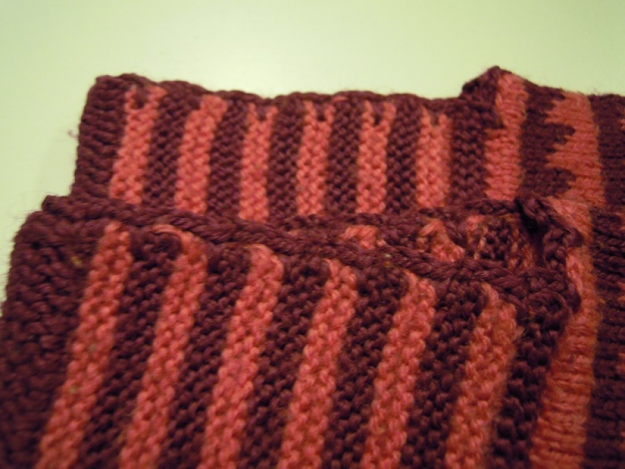 EL ŞİŞ ÖRGÜSÜ HAKİKİ YÜN PATİK KÖK BOYA İLE BOYANMIŞ SAGLIKLI SAG SOL PATİK 