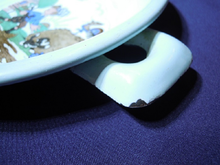 EMAYE BEBEK MAMA KULPLU METAL İÇERSİ RESİMLİ TABAK