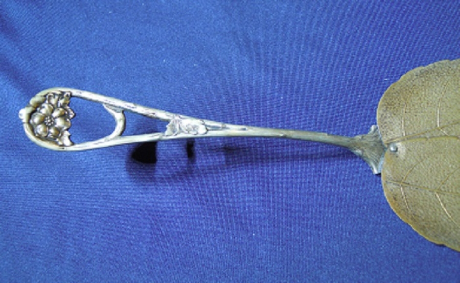  GÜMÜŞ KAPLAMA PASTA SPATULA 