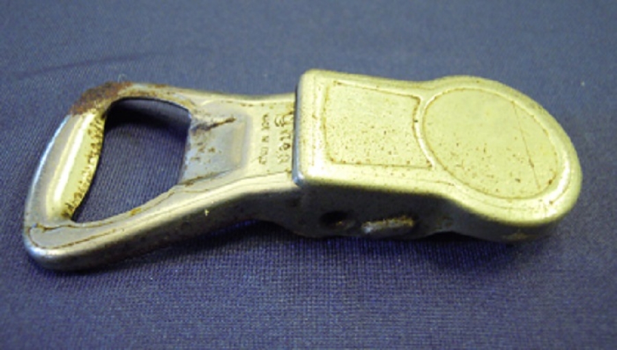 HEA MADE IN İTALY AÇACAK VE MUHAFAZA KAPAGI