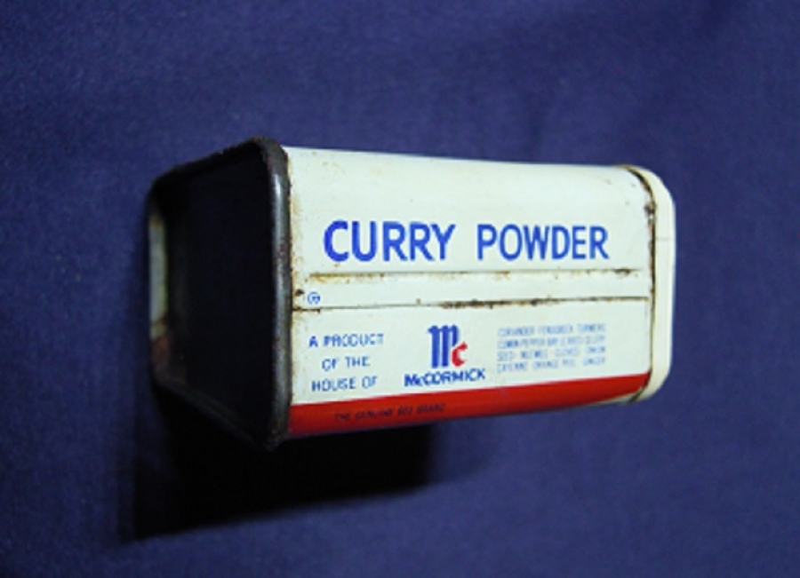 MCCORMICK CURRY POWDER TENEKE KÖRİ TOZU KUTU