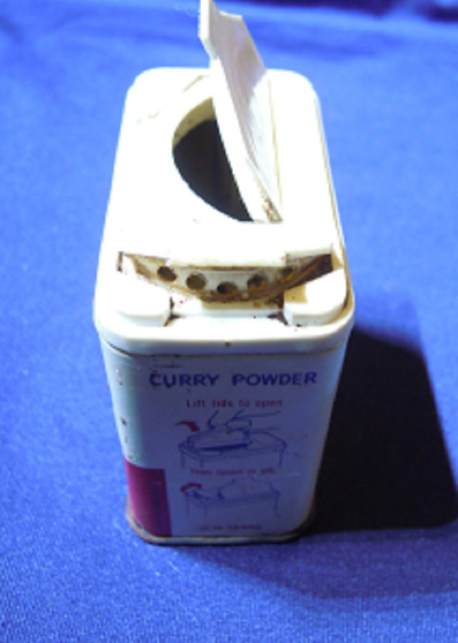 MCCORMICK CURRY POWDER TENEKE KÖRİ TOZU KUTU