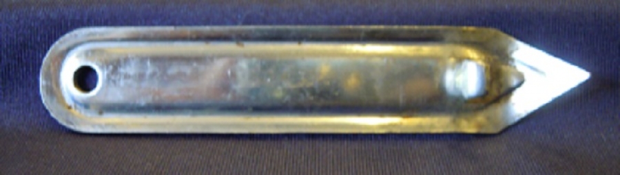 TAT MEYVE SULARI TENEKE KUTU AÇACAK 