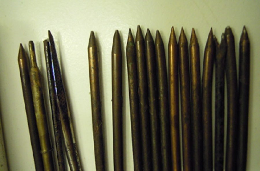 COK AMACLI METAL AYAR CUBUKLARI METAL KUTUSUNDA 