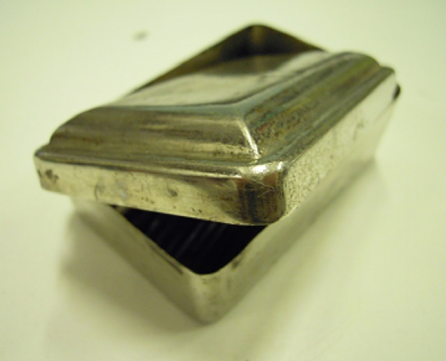 COK AMACLI METAL AYAR CUBUKLARI METAL KUTUSUNDA 