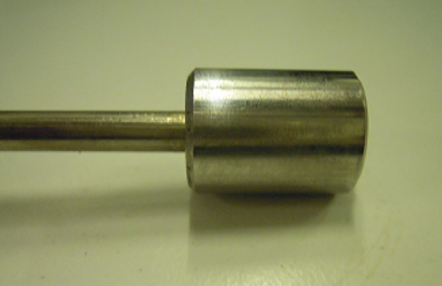 CAM İNJEKTOR İĞNE KUTUSUNDA