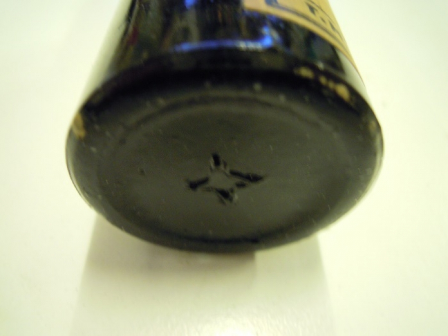 İSPİRTOLU SİYAH FENERLİ VERNİK ETİKETLİ  ŞİŞE