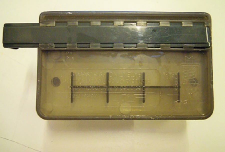 DELGEC MODEL P - 811 DESİDARD OFFİCE PRODUCT CO., LTD PATENT NO : 99 3 29600.9 