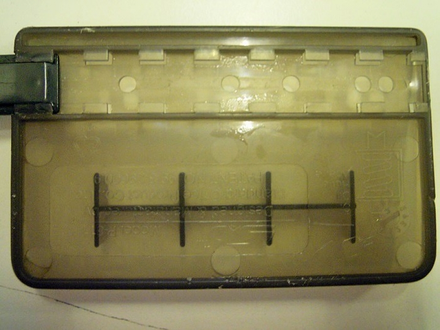 DELGEC MODEL P - 811 DESİDARD OFFİCE PRODUCT CO., LTD PATENT NO : 99 3 29600.9 