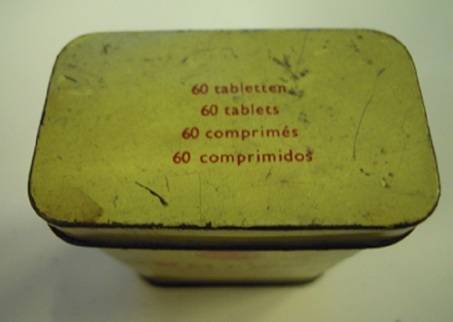 1945 ROTER MİDE KOMPRİME 4 DİLDE İCERSİ BOS KAPAKLI TENEKE KUTU