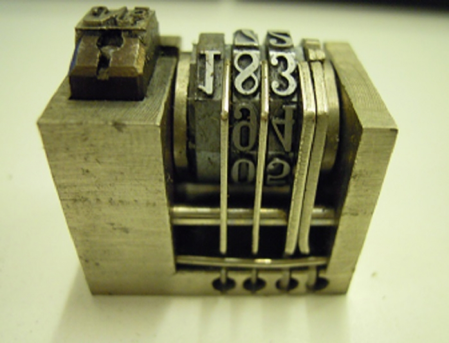 MATBAA BASIM SIRALI NUMARA BASIMINDA MEKANİK NUMUNATÖR SÜNUM NUMERIER WERKE 